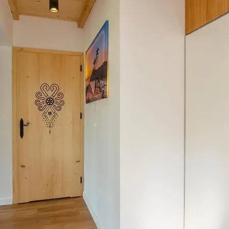 Pod Lasem * Krościenko