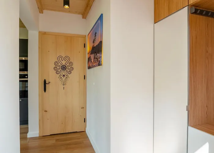 Pod Lasem * كروتشيينكو