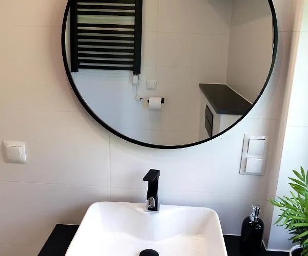 بيت للعطل Pod Lasem